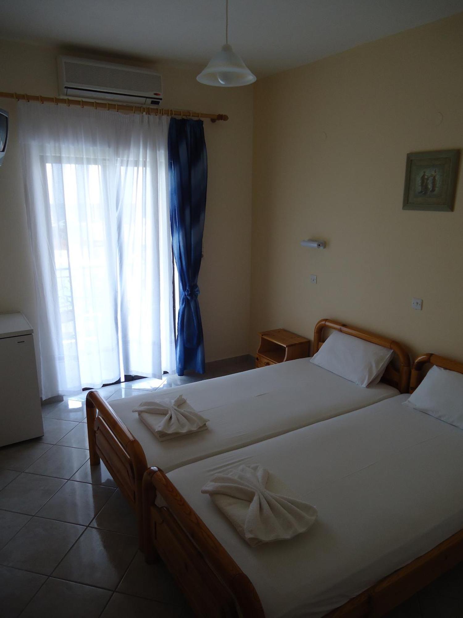Panorama Hotel Амудия Екстериор снимка