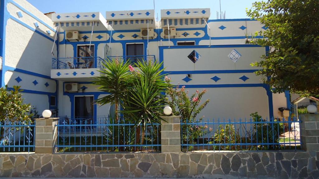 Panorama Hotel Амудия Екстериор снимка