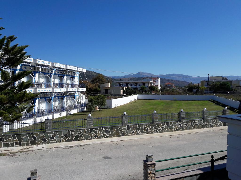 Panorama Hotel Амудия Екстериор снимка
